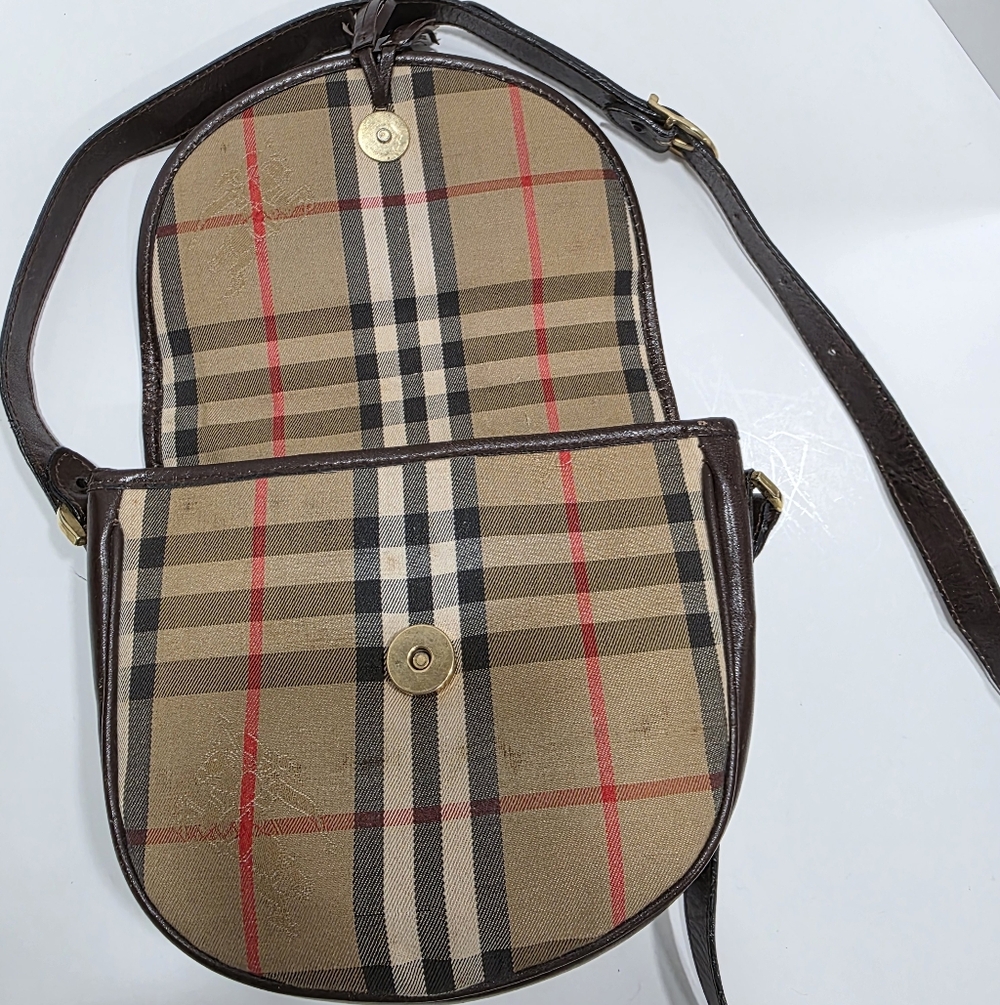 Burberry Iconic Beige Nova Check Crossbody Bag - Picture 2 of 4
